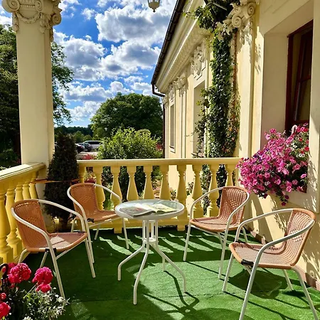 Dwor Szczepanskich Hotel