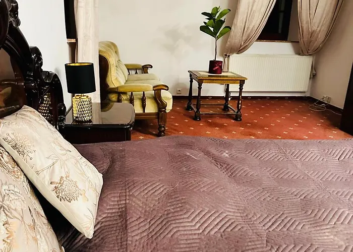 Dwor Szczepanskich 3* Woszczyce