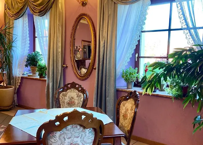 Dwor Szczepanskich Woszczyce