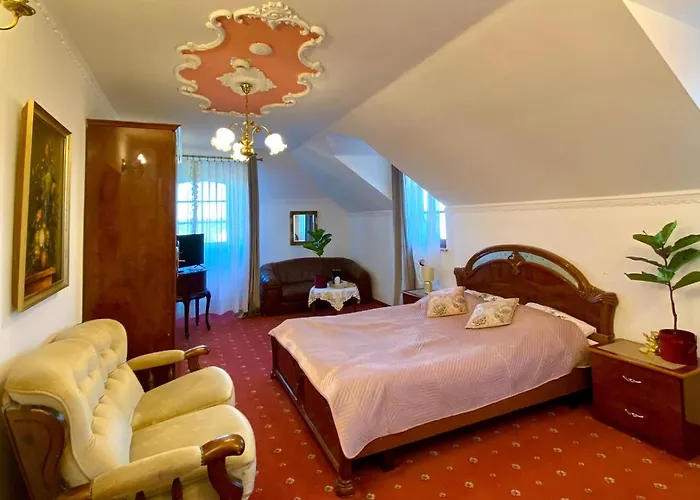 Hotel Dwor Szczepanskich 3*