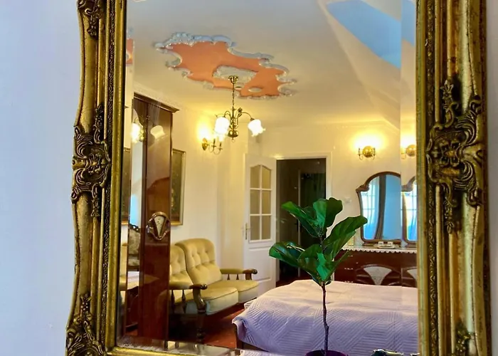 Dwor Szczepanskich 3*